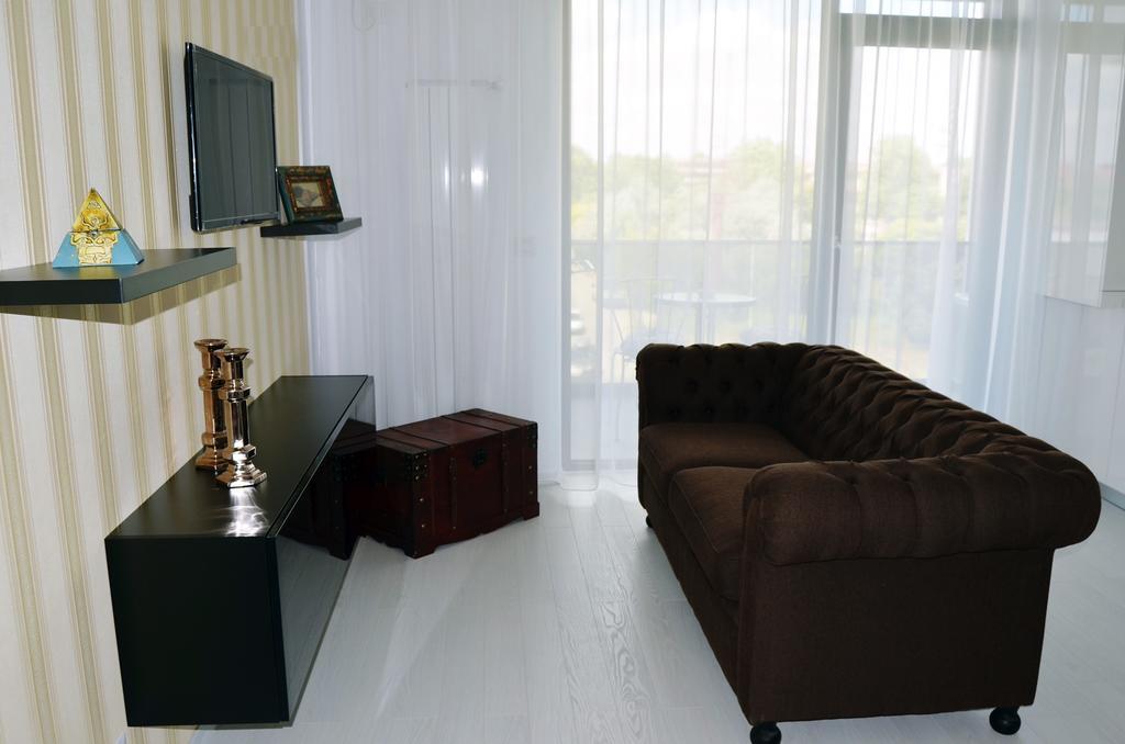 Imperia By Zev Apartments Năvodari Extérieur photo